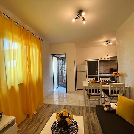 Pomerino Apartmans Exterior photo